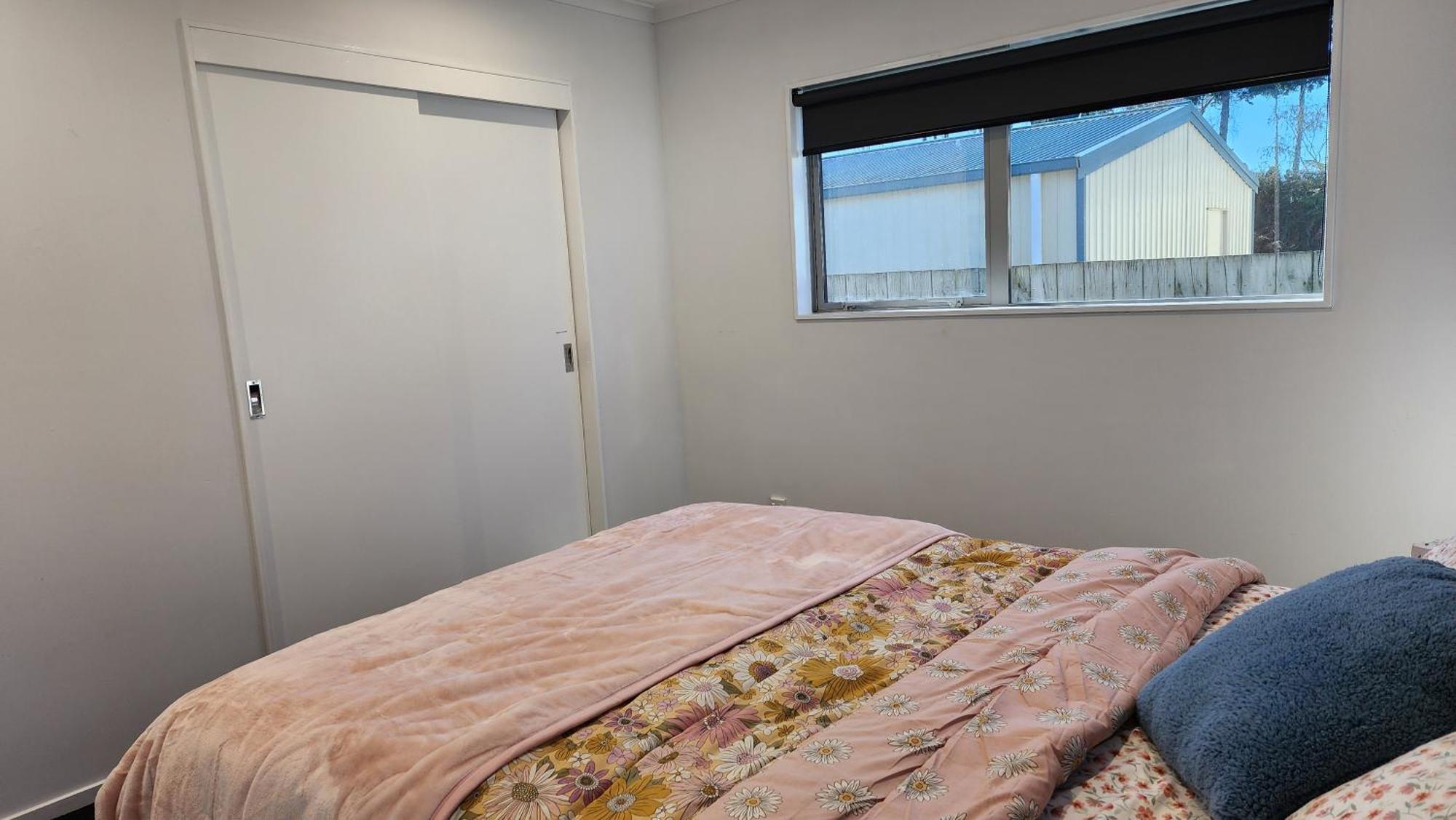 Oaktree Entire Holiday Home, Sleeps 8 To12 Rotorua Exterior foto